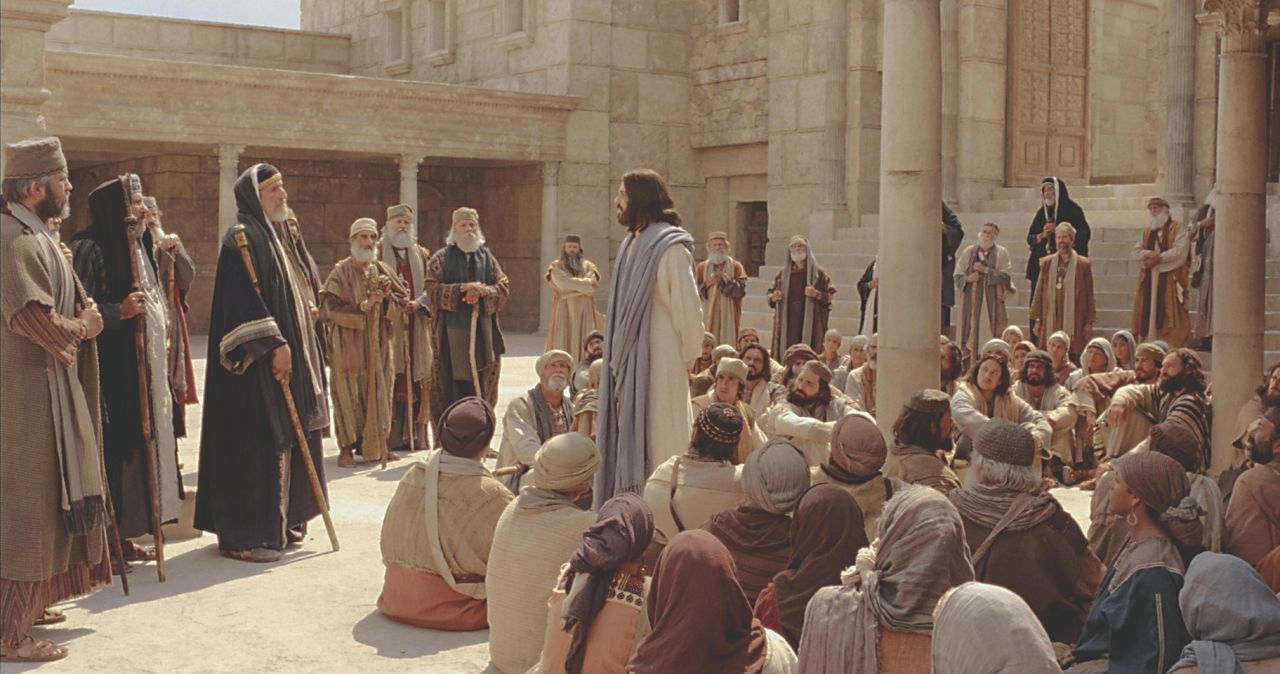 Jesús enseña el mayor mandamiento