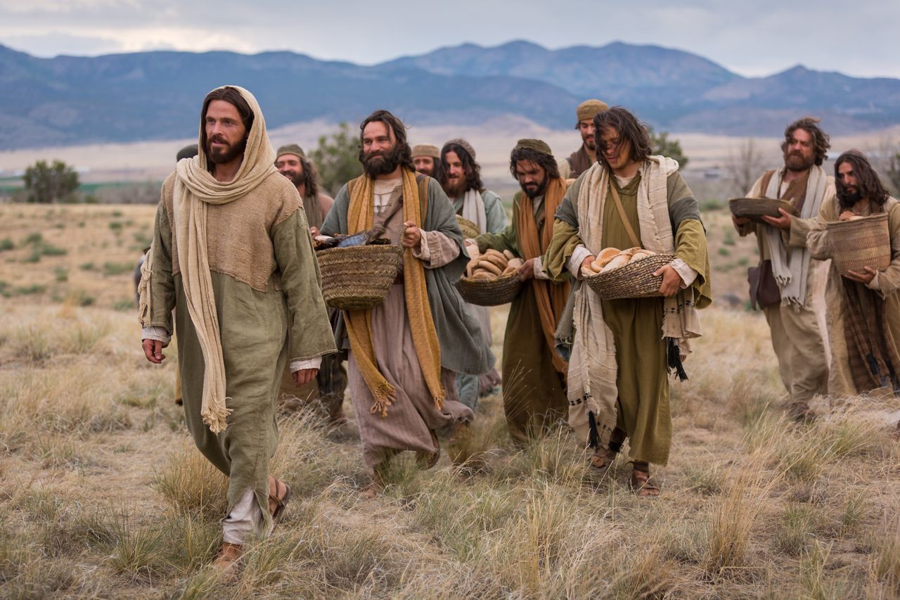 Cristo alimenta a los 5.000